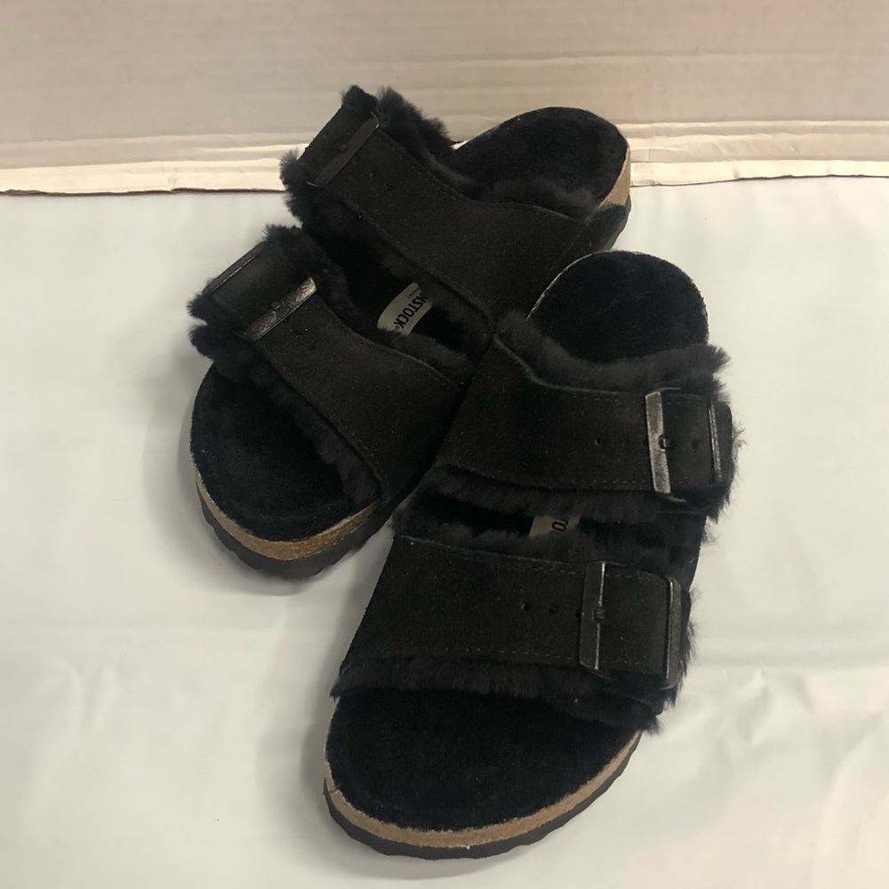 Womens BIRKENSTOCK Arizona Fur Black Suede Shearling Slide On Sandal